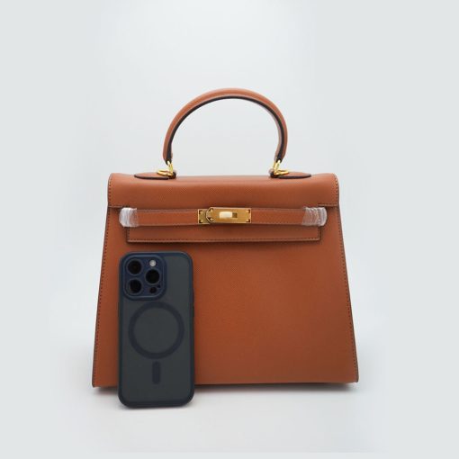 Hermès Kelly 25 Epsom Gold Sellier Gold Shoulder Bag